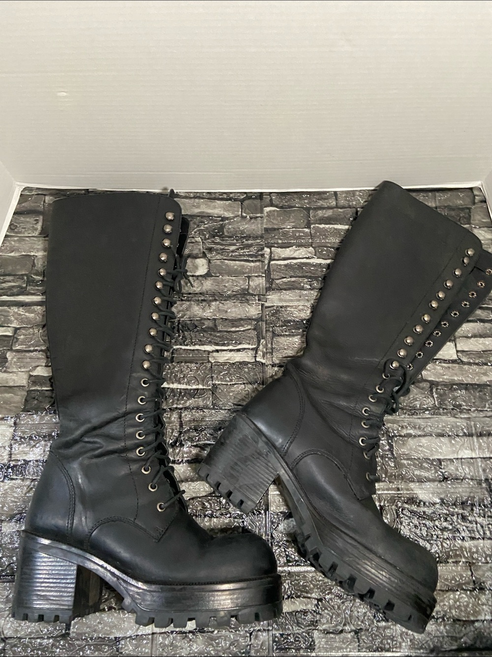 Vintage Aldo 90’s Goth Platform Boots